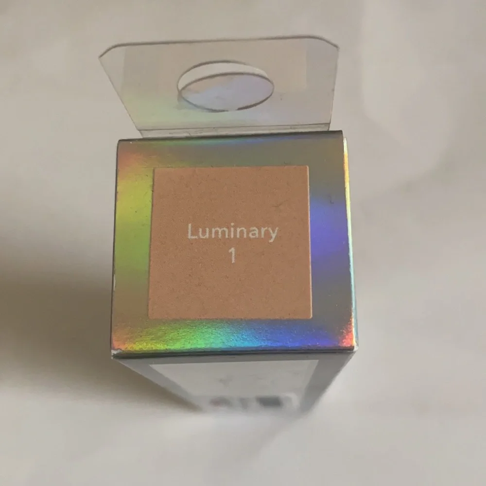 BECCA Luminary 1 Light Light Shifter Dewing Tint moisturizer Foundation